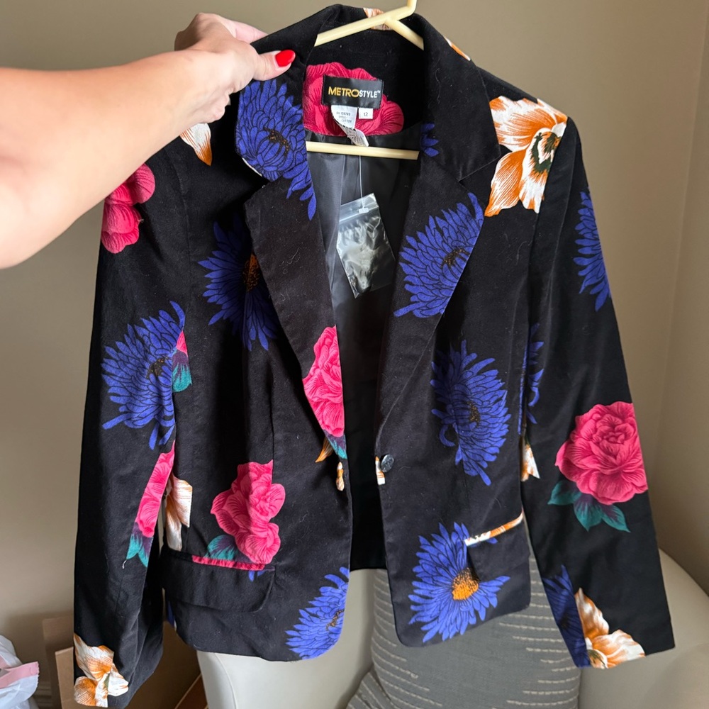 metrostyle Black Floral Blazer with Blue, Pink & Orange Blooms
